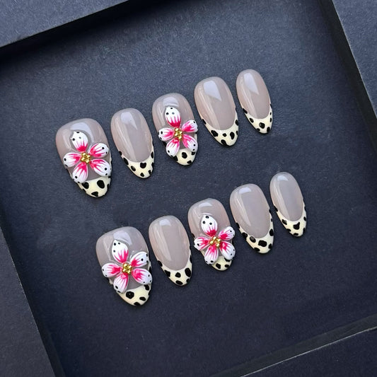 Leopard French Tip Press On Nails with 3D Flowers and Nude Base Artificial reusable fake glue on faux manicure nails trendy art