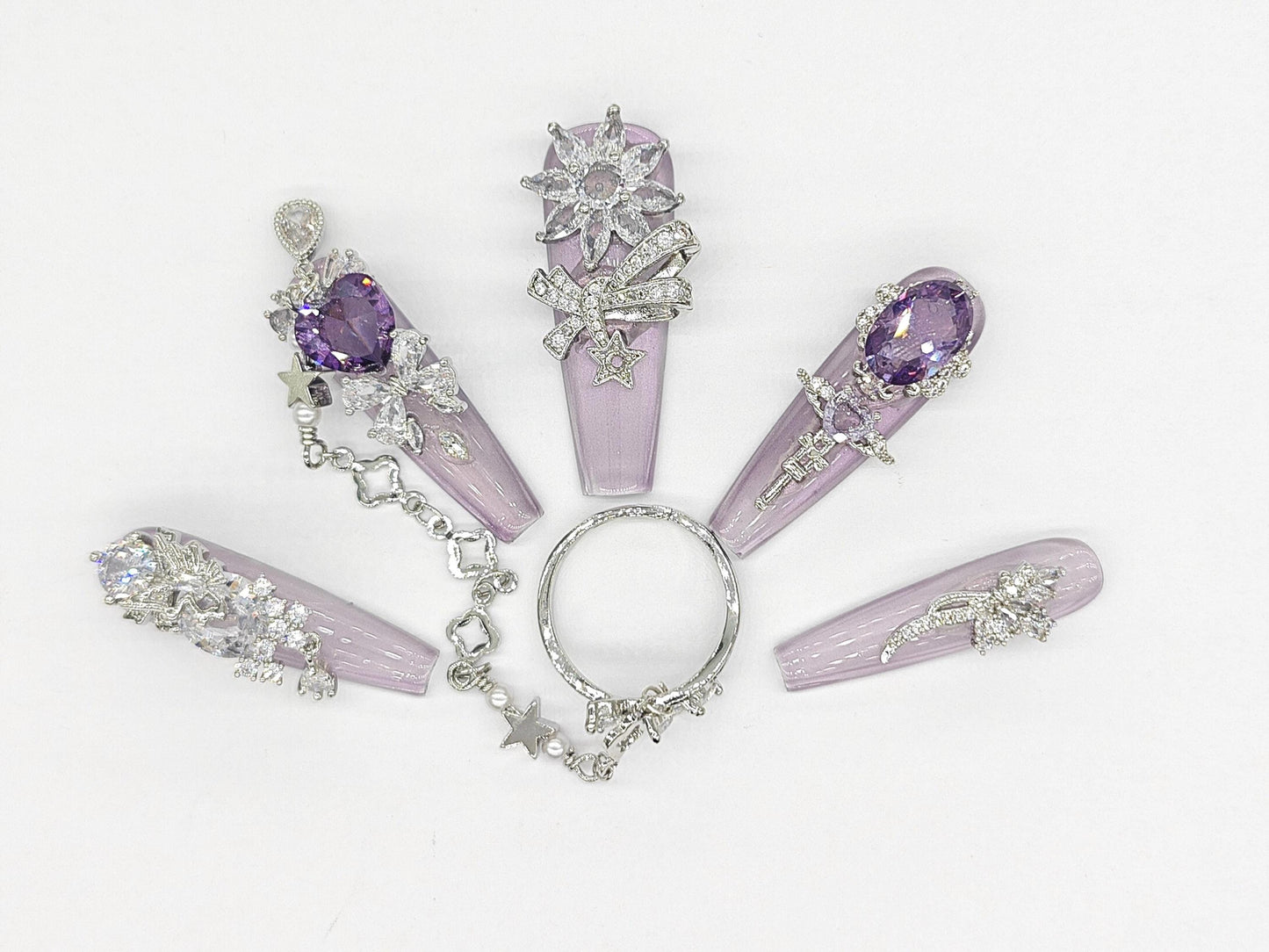 Royal Purple Heart Gem Press-On Nails – 3D Crystals, Fairy Charms, Chain Accent – Luxury Fantasy Nails for Cosplay, Prom, Special Occasions