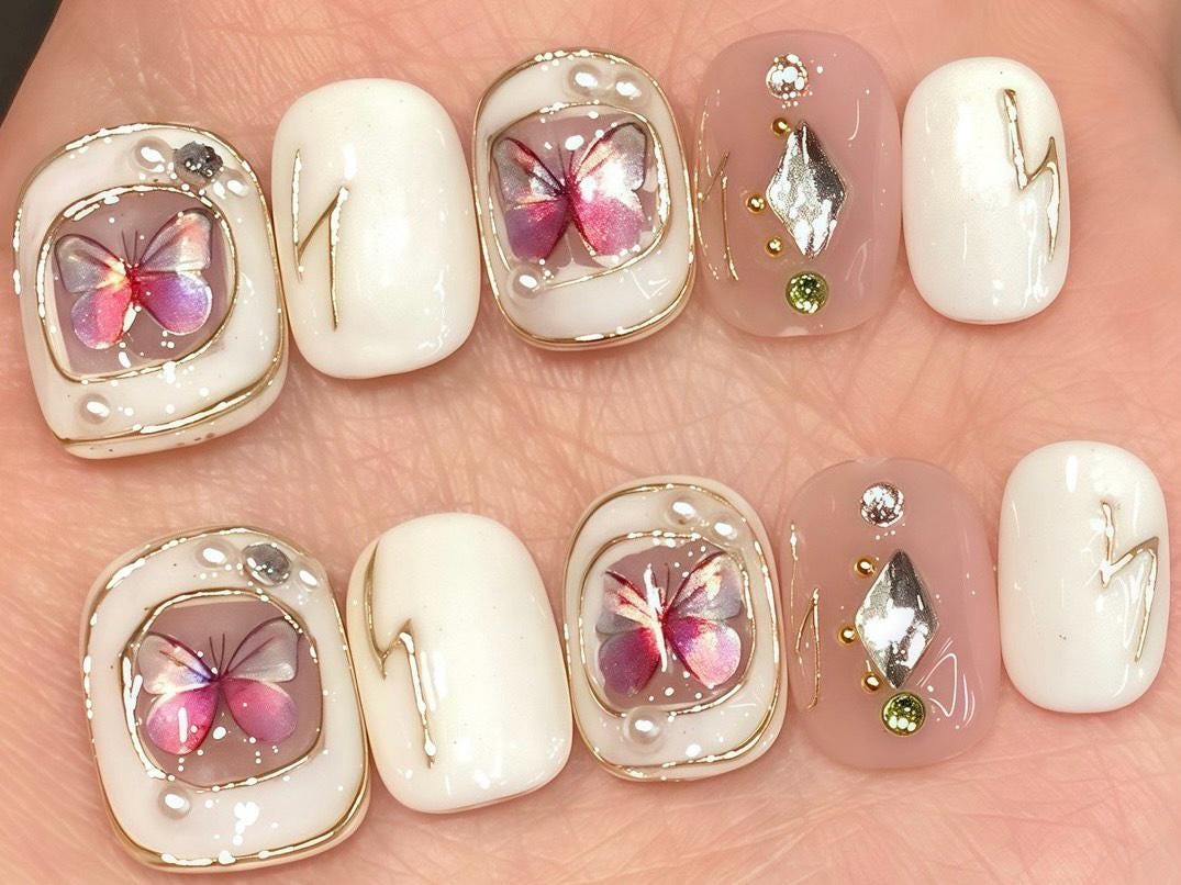 3D Butterfly Nail Art with Rhinestones Lightning Bolt Design Press On Nails Elegant Pearl White Nail Set kawaii nails y2k nails Korean nails
