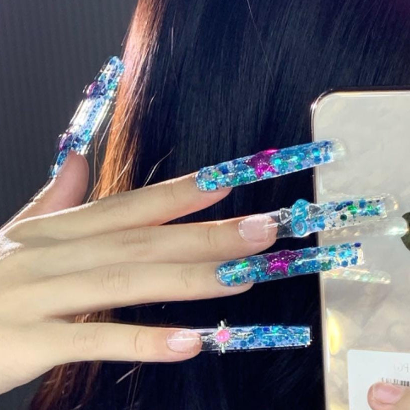 Galaxy Glitter Blue Press On Nails – Star Charm & Cosmic Chain Set