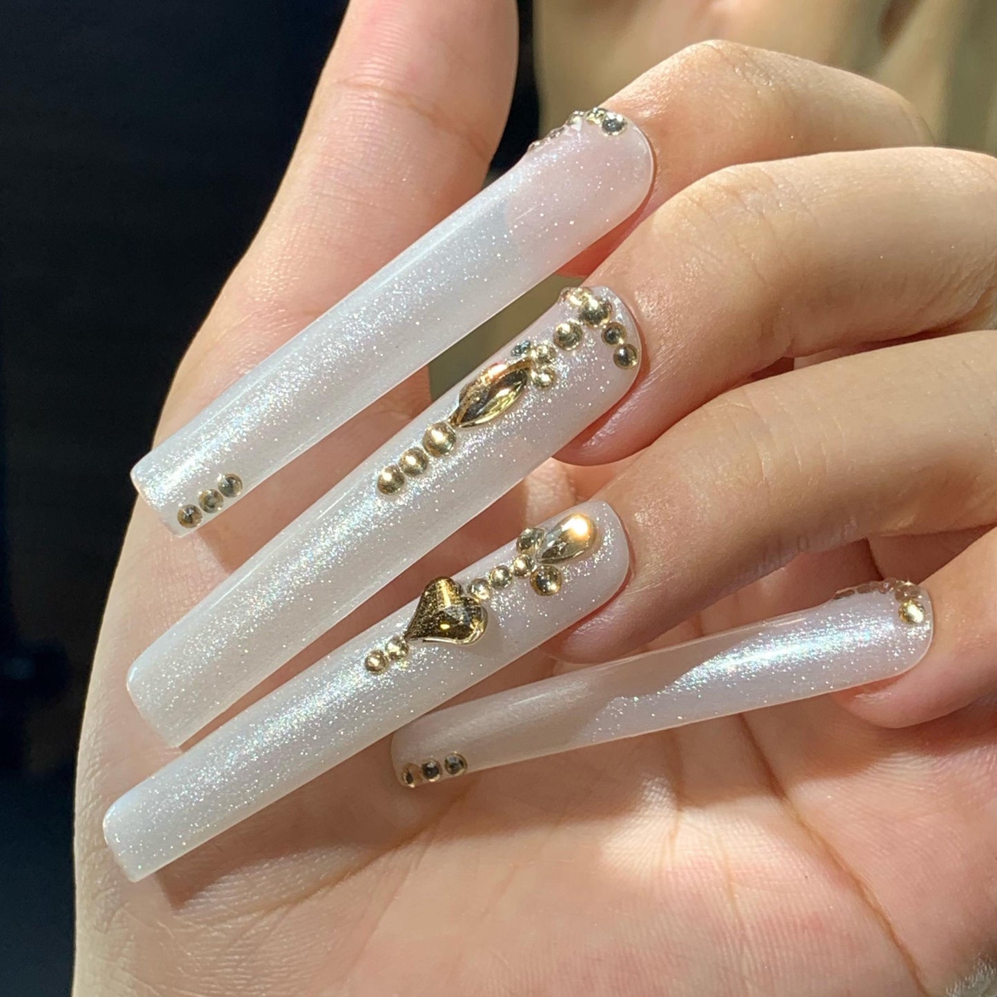 Elegant White Glitter Press On Nails – Gold Rhinestone Luxury Coffin Set Artificial reusable fake glue on faux manicure nails trendy art