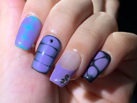 Retro Purple Grid & Dot Press-On Nails – Grey Tips with Rhinestone Accents Manicure glue on artificial fake faux reusable trendy nail