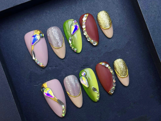 nail art, rhinestone luxury acrylic designer gem glitter nails, matte nails, gold nails, multicolor nails, press on nails, hand painted