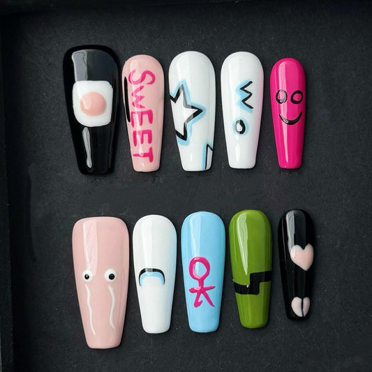 Kawaii Comic Pop Press On Nails Artificial reusable fake glue on faux manicure nails trendy art