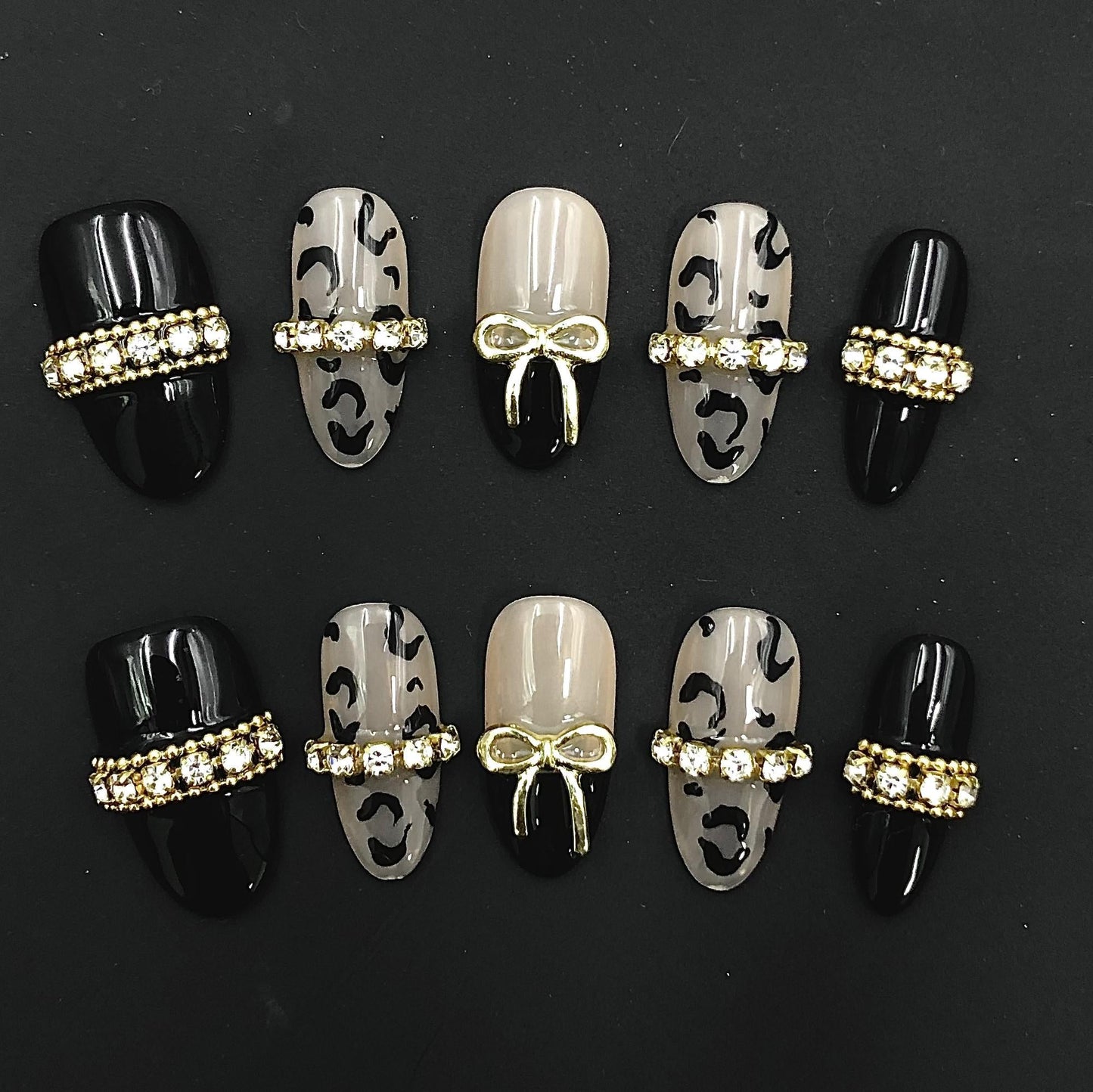Luxury Black Leopard Print Press-On Nails Gold Bow & Rhinestone Glam Set Artificial reusable fake glue on faux manicure nails trendy art