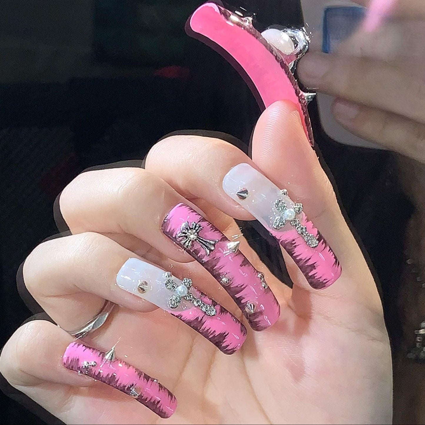 Pink Punk Galaxy Press-On Nails – Planet, Cross & Stud Charms Artificial reusable fake glue on faux manicure nails trendy art