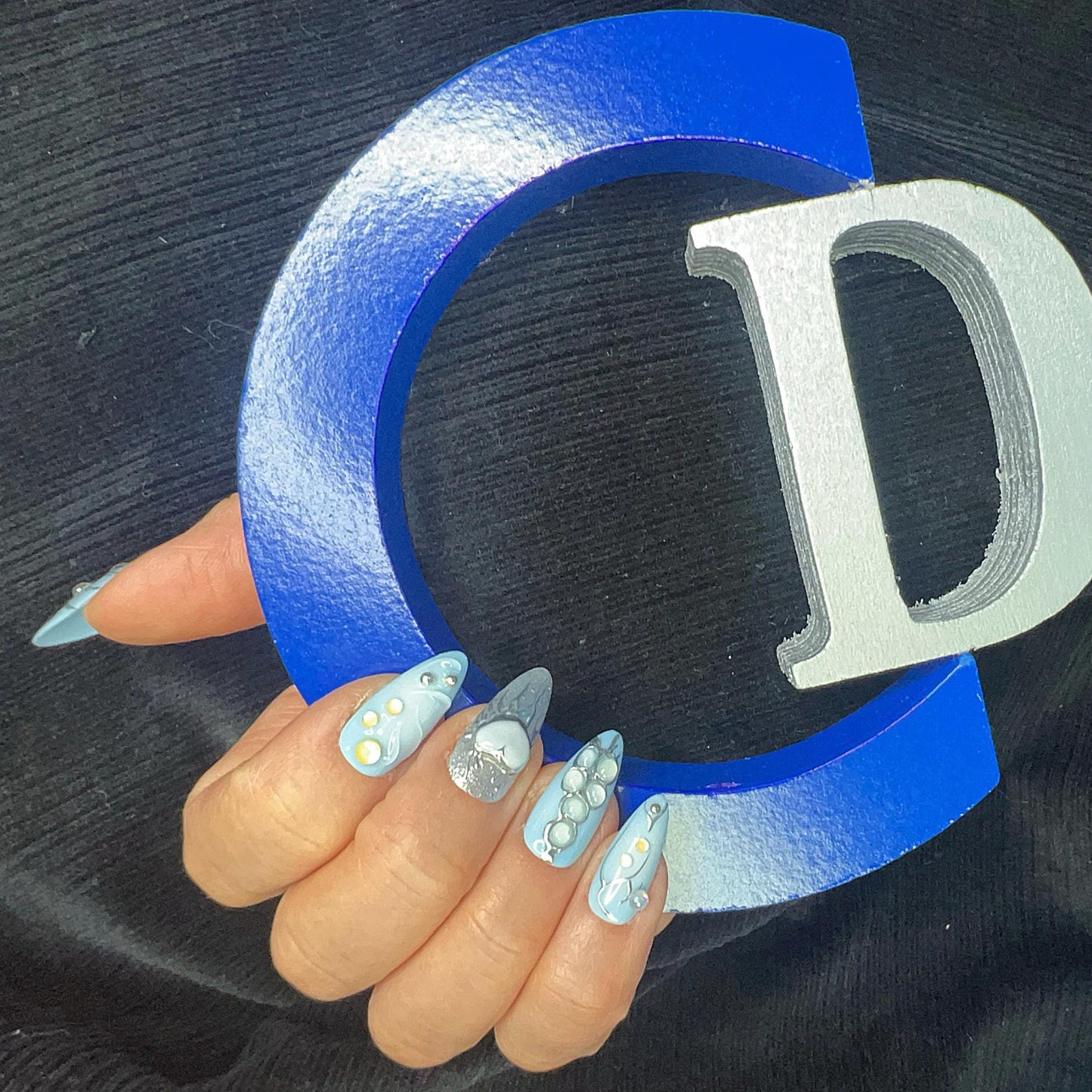 Icy Blue & Silver Galaxy Press-On Nails – Celestial 3D Texture Nail Art Set Artificial reusable fake glue on faux manicure nails trendy art