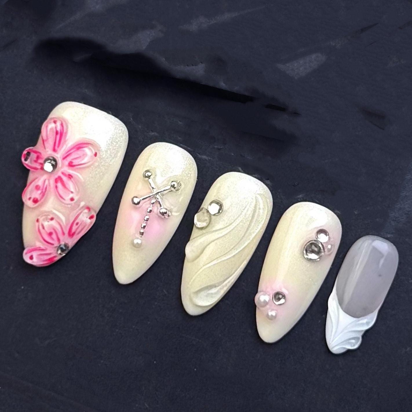 Pearl Shimmer Floral Press On Nails with Rhinestones and Pink Accents Artificial reusable fake glue on faux manicure nails trendy art