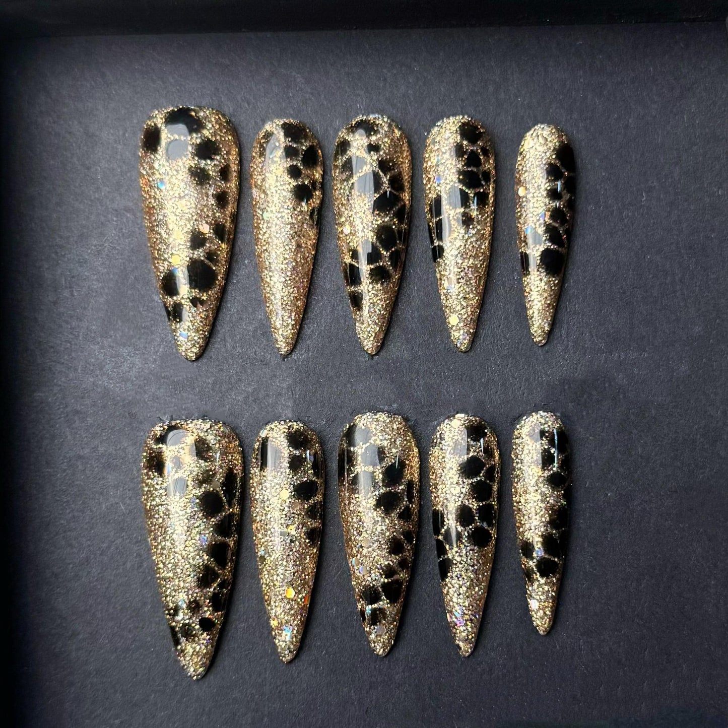 Gold Glitter Leopard Press On Nails with Black Accent Pattern Manicure press on artificial glue on faux reusable trendy nail