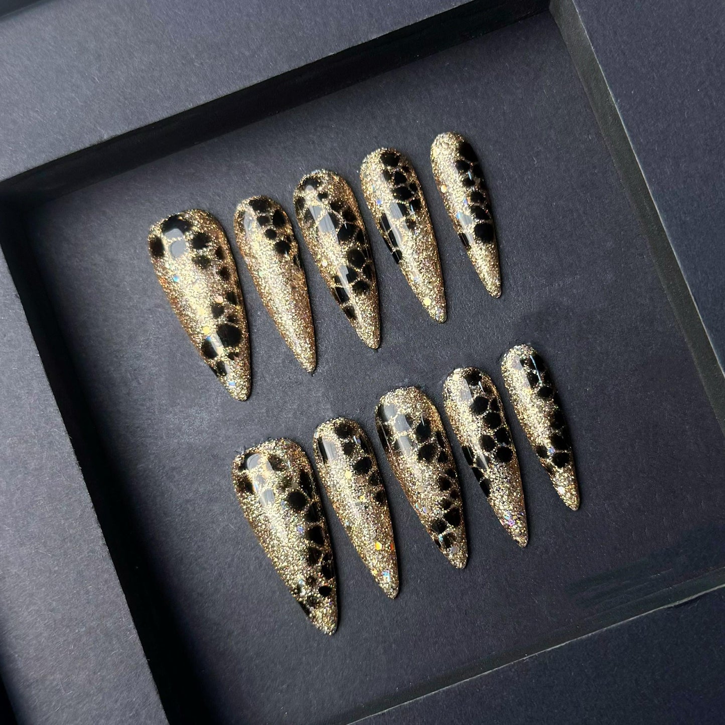 Gold Glitter Leopard Press On Nails with Black Accent Pattern Manicure press on artificial glue on faux reusable trendy nail
