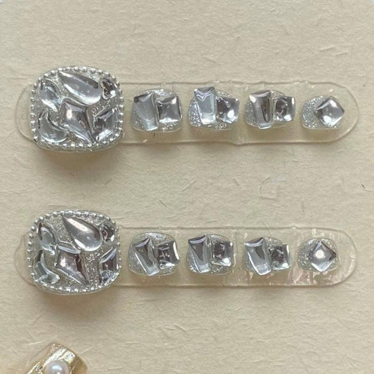 Silver Crystal Chrome Press-On Toenails – Luxe Mirror Finish Pedicure Set. Artificial reusable fake glue on faux manicure nails trendy art.
