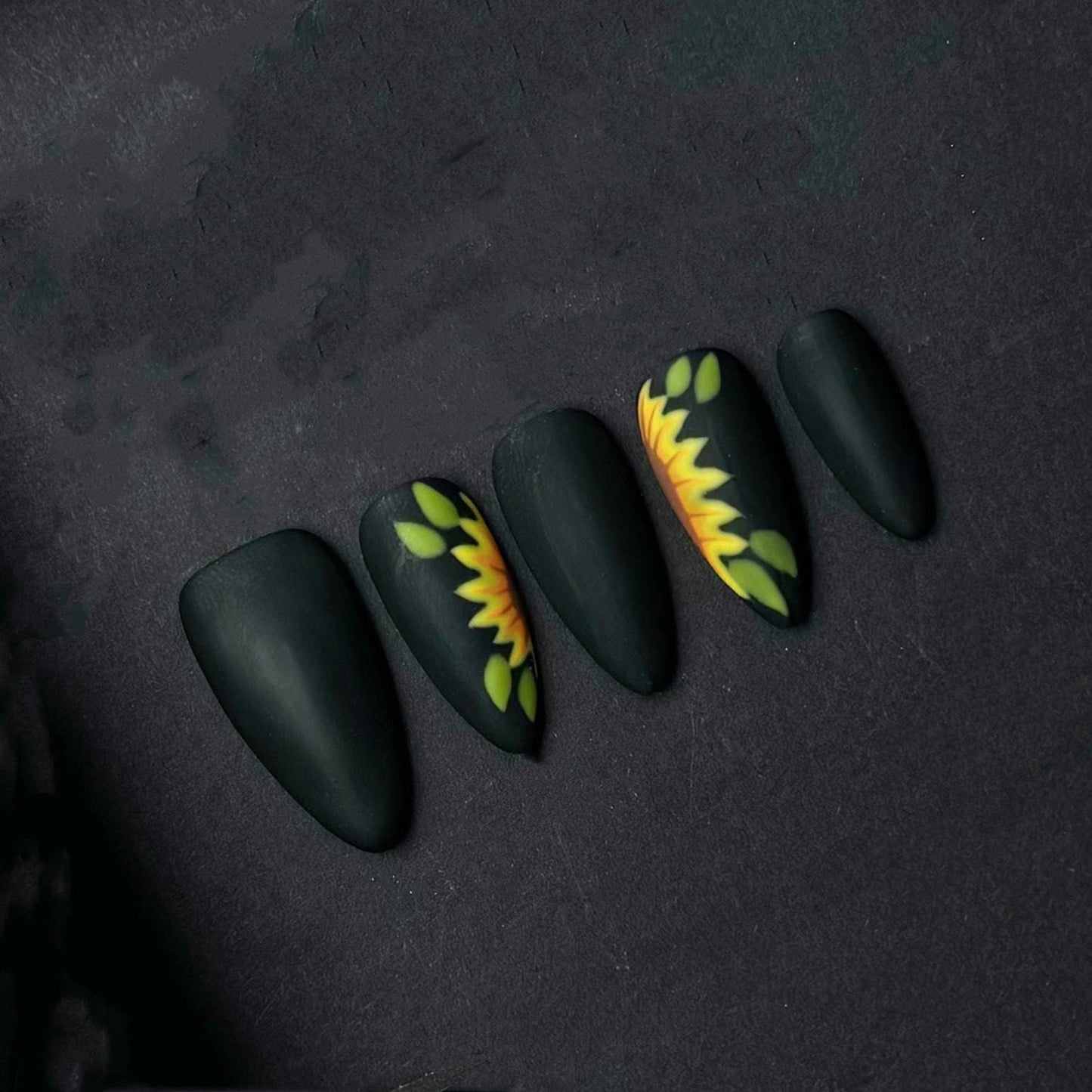 Matte Black Sunflower Press-On Nails – Bold Blooming Beauty. Artificial reusable fake glue on faux manicure nails trendy art.