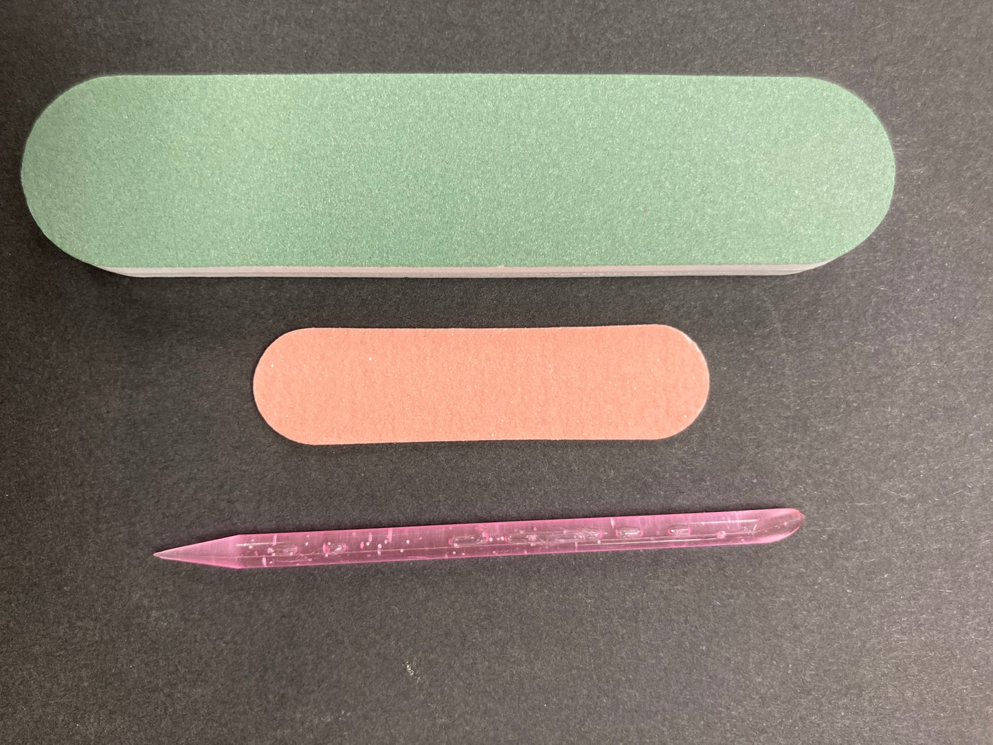 Press On Nail Travel Application Kit with Adhesive Tabs Glue File Alcohol Pads