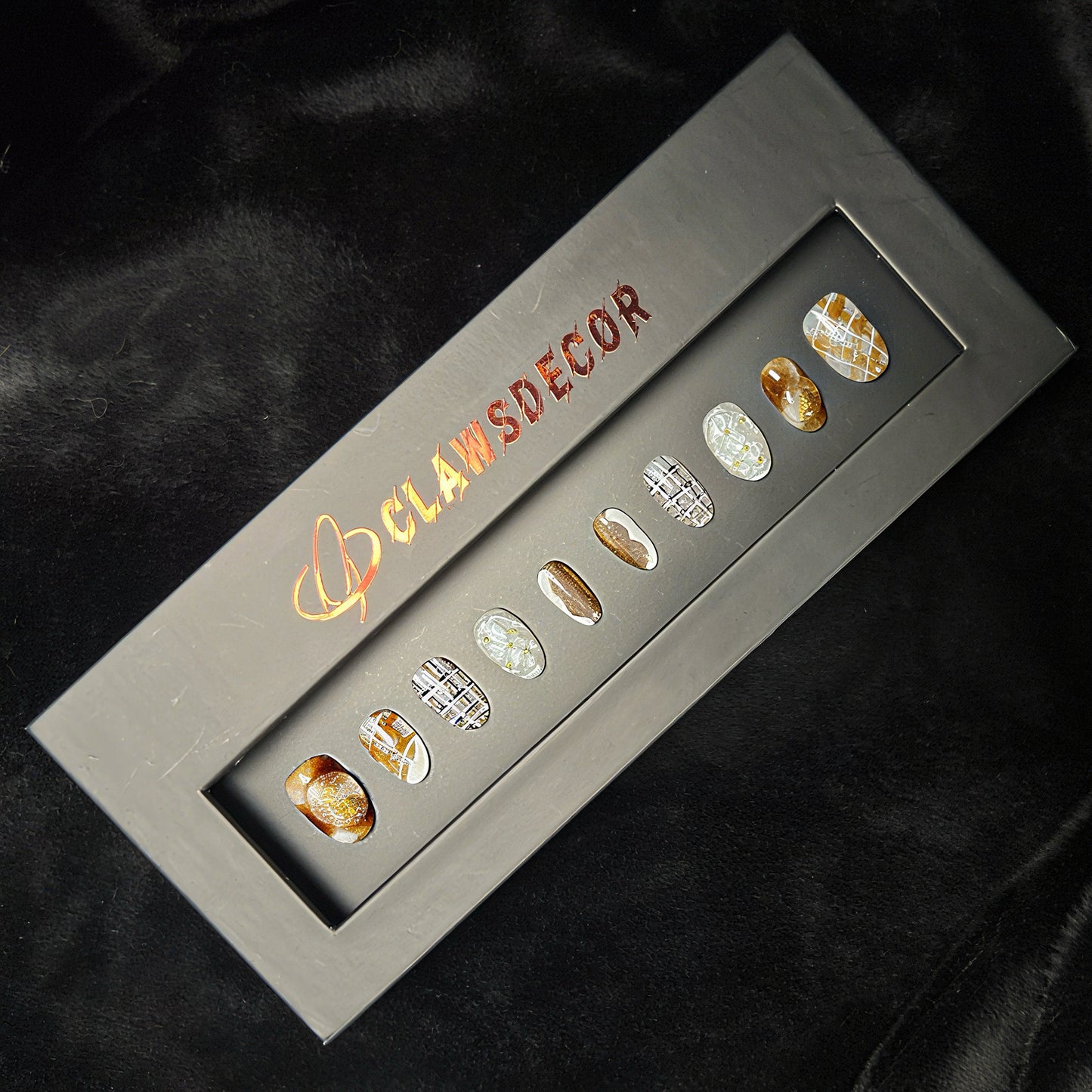 🤎 Caramel Plaid Elegance Press-On Nails | Brown Gold Gel Design | Cozy Fall Nail Art by Clawsdecor