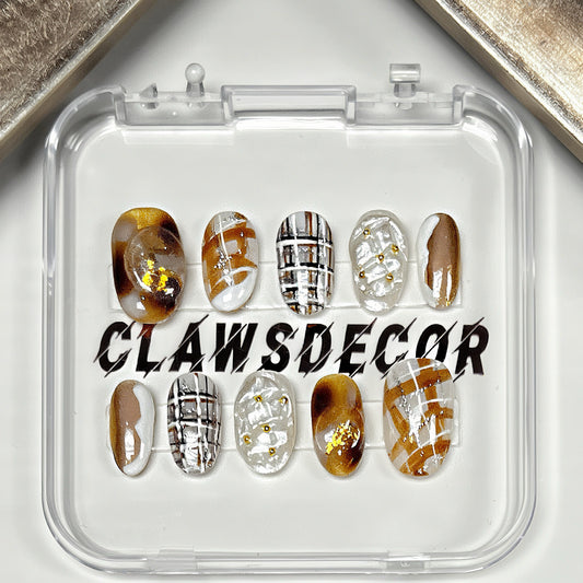 🤎 Caramel Plaid Elegance Press-On Nails | Brown Gold Gel Design | Cozy Fall Nail Art by Clawsdecor