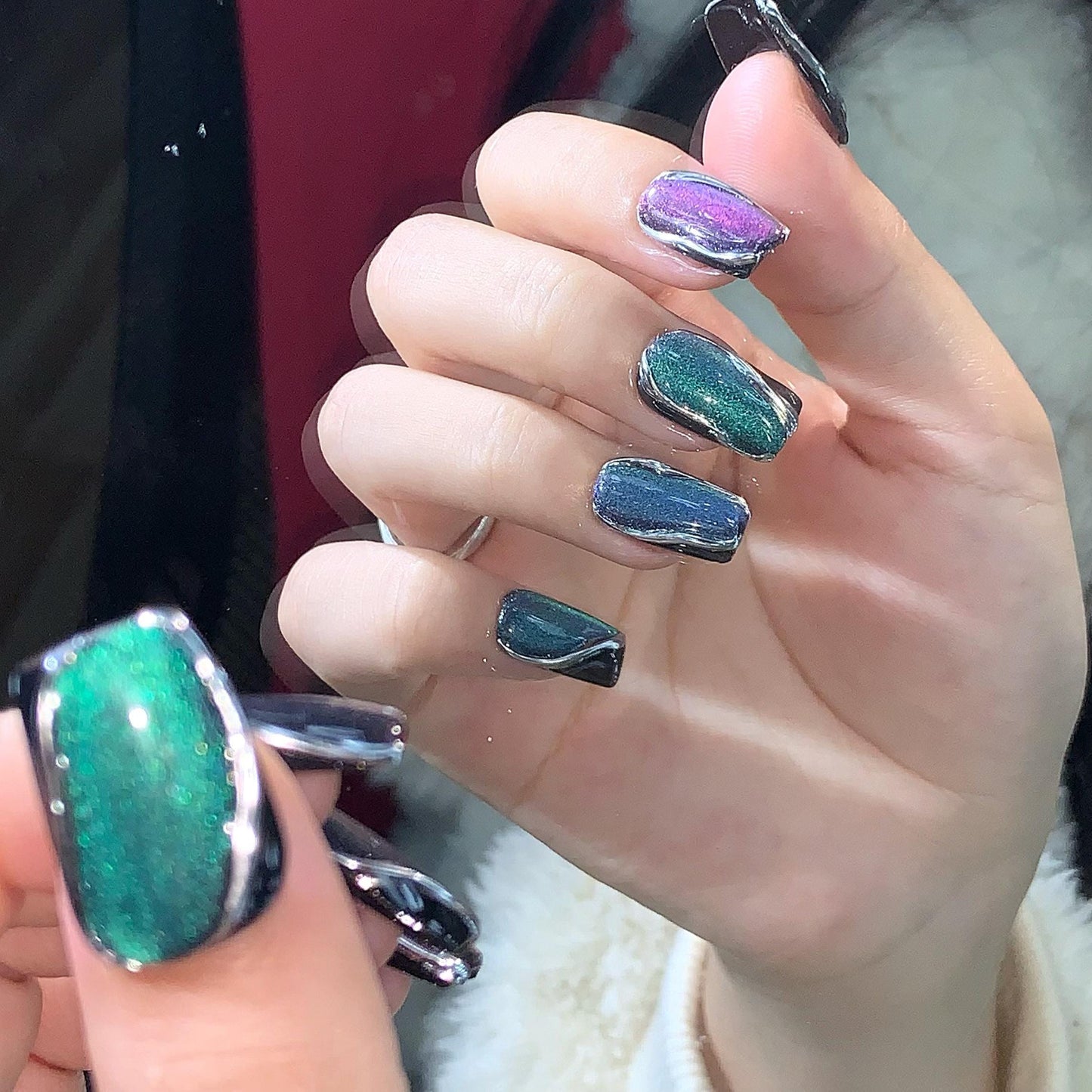 press-on nails chrome purple magnetic polish black edge square metallic art 3D nail design bold style abstract trendy design edgy handmade