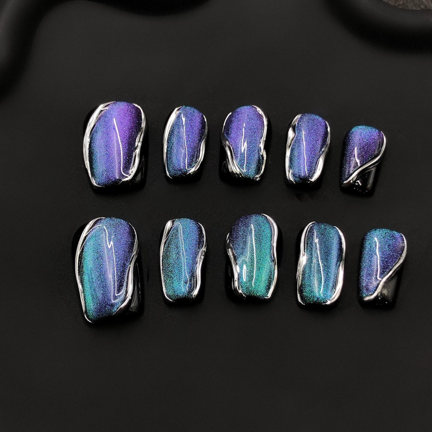press-on nails chrome purple magnetic polish black edge square metallic art 3D nail design bold style abstract trendy design edgy handmade