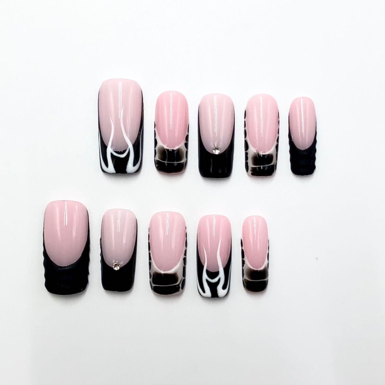 Glossy Black Chrome Tip Press On Nails – Edgy Grid Accent Square Set