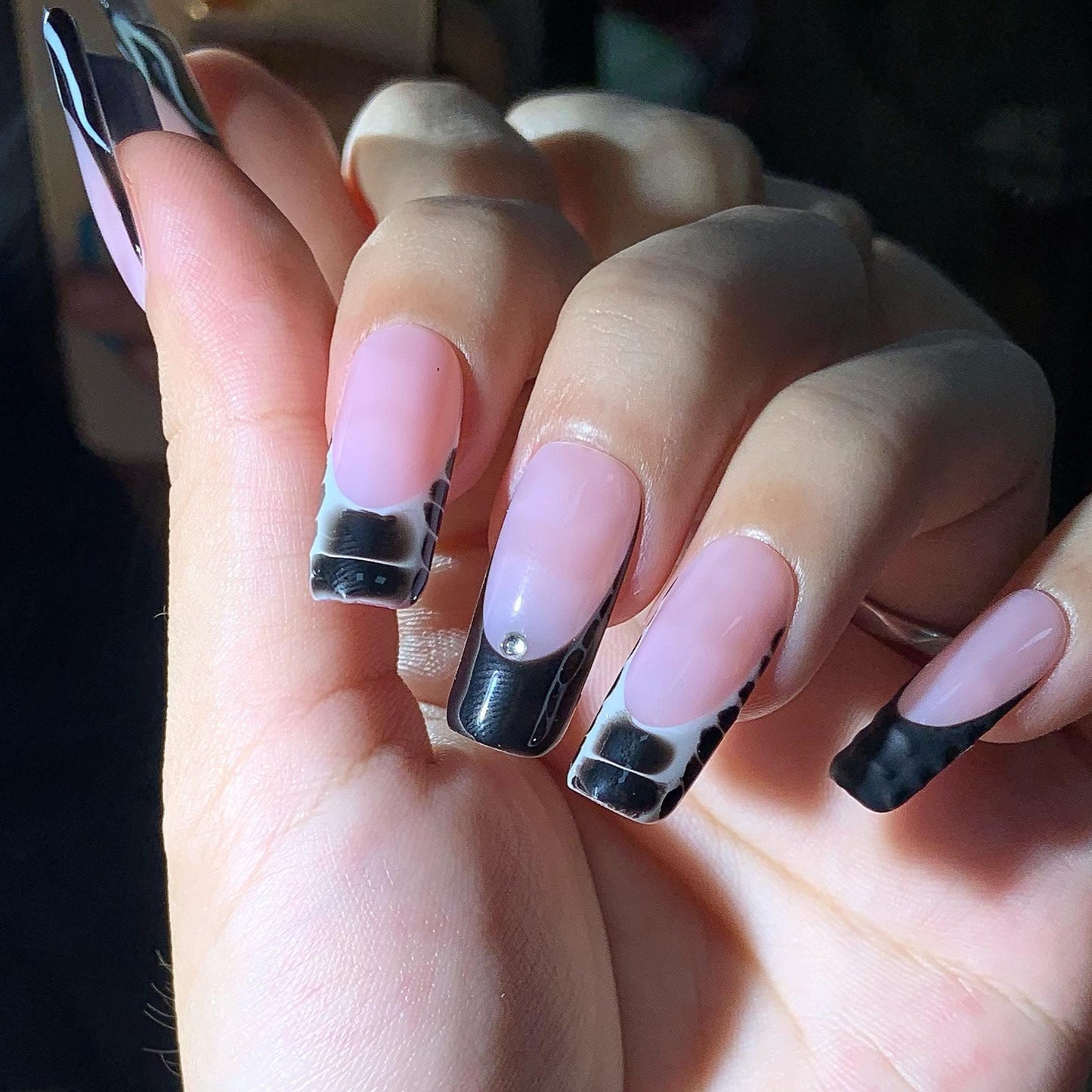 Glossy Black Chrome Tip Press On Nails – Edgy Grid Accent Square Set