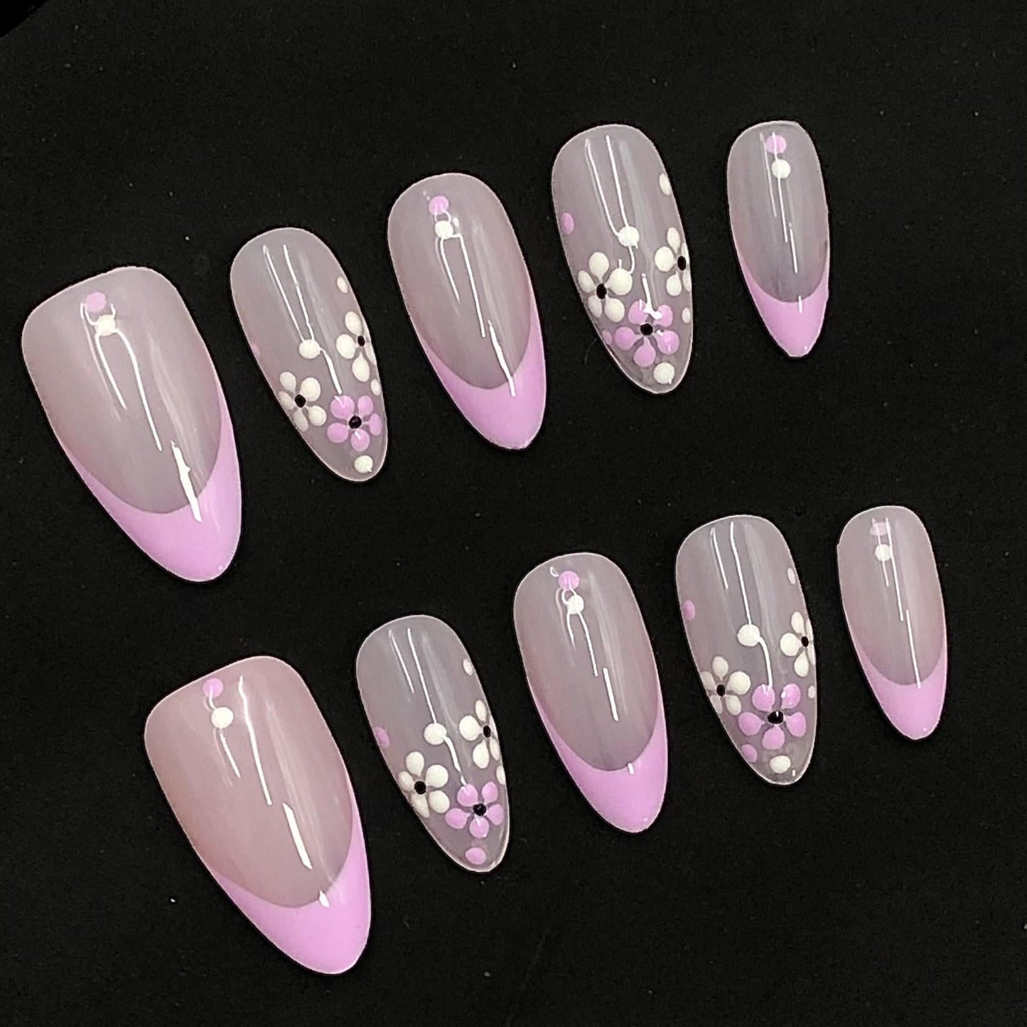 Lilac French Tip Press-On Nails with Polka Dot Flower Accents–Soft Spring Floral Nail Set Artificial reusable fake glue on faux nails art