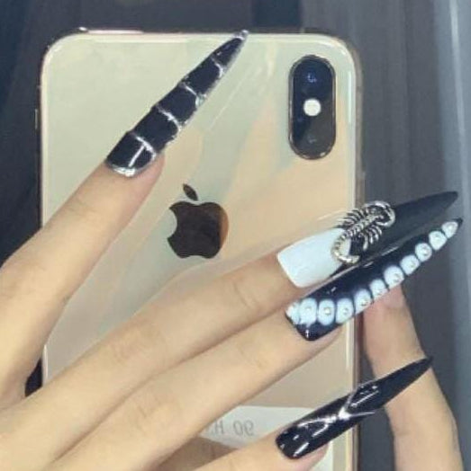 Dark Venom Press-On Nails Black & White Gothic Set with Scorpion and Skull Charms Manicure glue on artificial fake faux reusable trendy nail