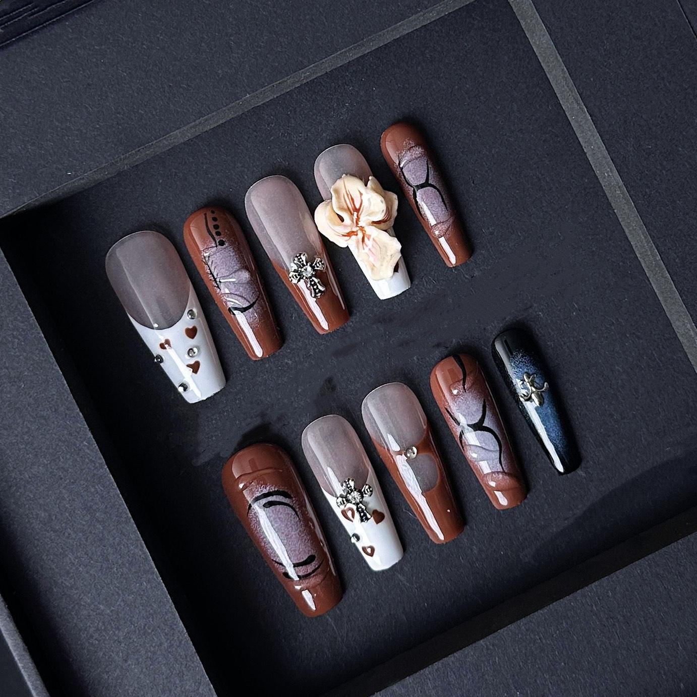Gothic Romance Cross and Heart Press On Nails Manicure press on artificial glue on faux reusable trendy nail