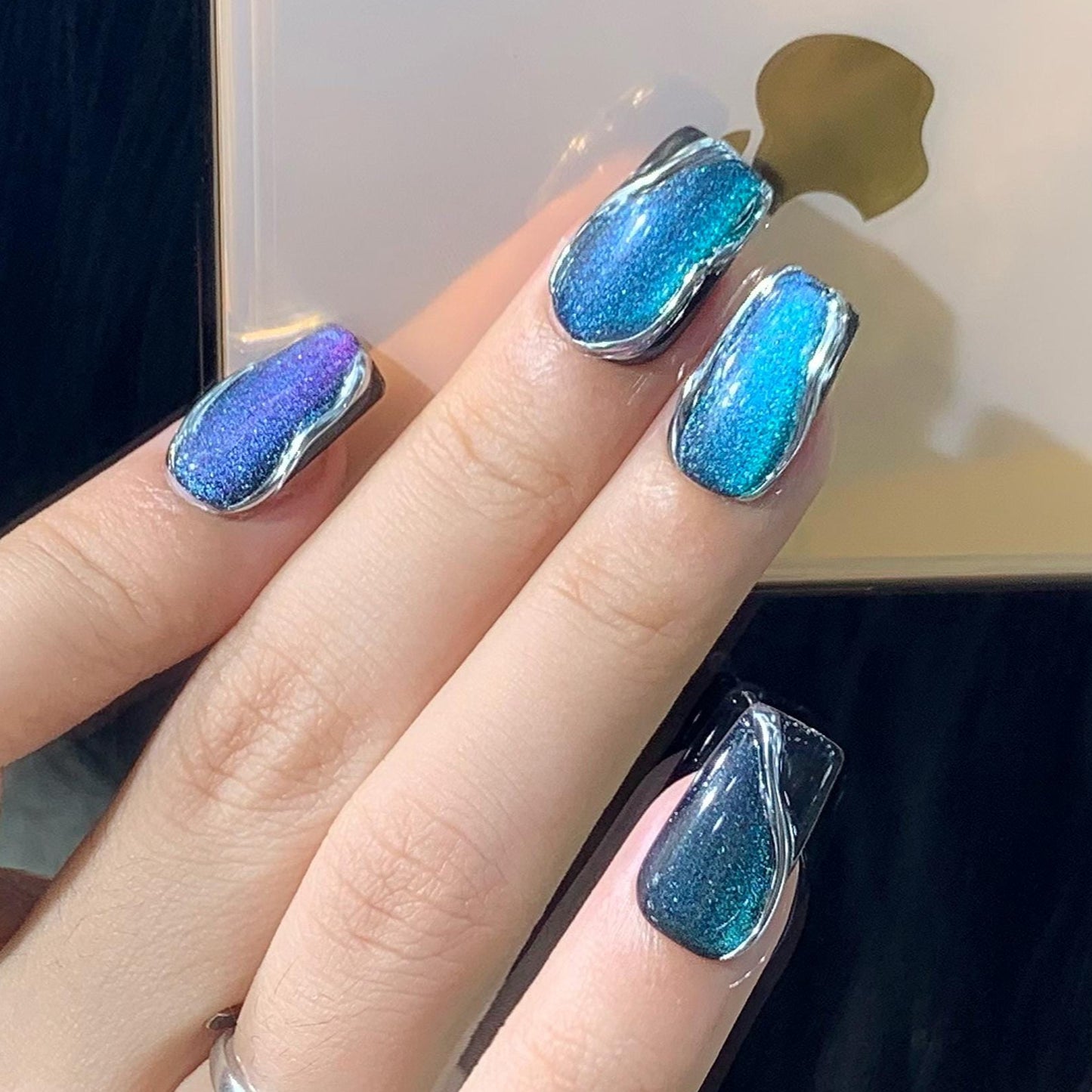press-on nails chrome purple magnetic polish black edge square metallic art 3D nail design bold style abstract trendy design edgy handmade