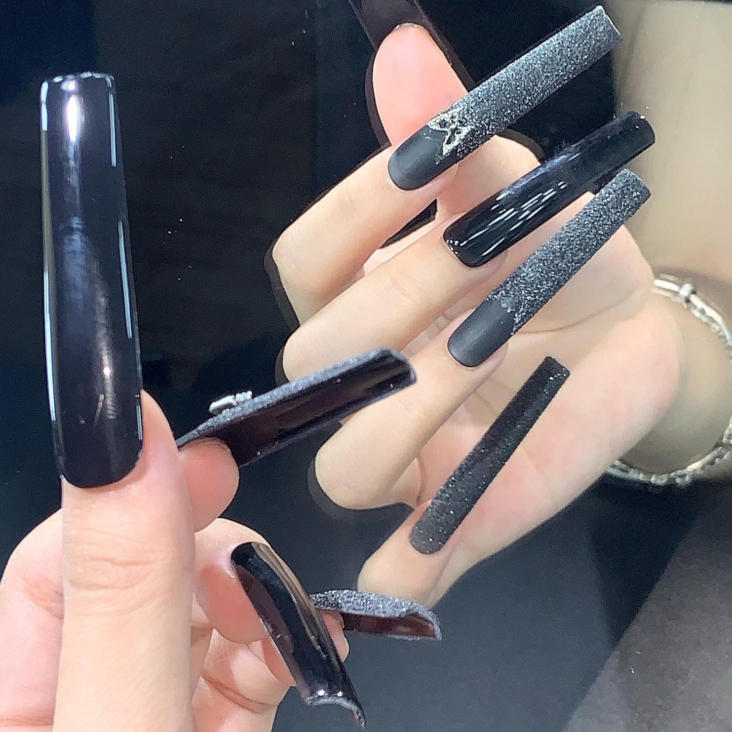 Black Velvet Butterfly Press-On Nails – Matte & Glossy Texture Long Nail Set Artificial reusable fake glue on faux manicure nails trendy art