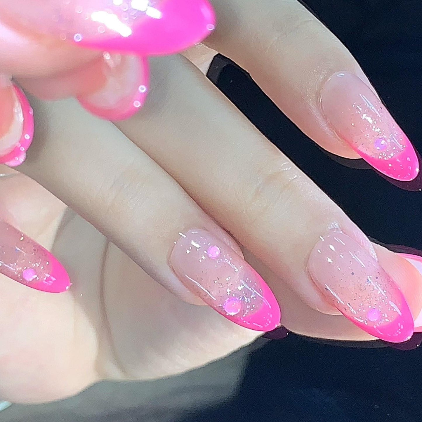 Hot Pink Splash Press On Nails – Glitter Gradient with Droplet Gems Artificial reusable fake glue on faux manicure nails trendy art