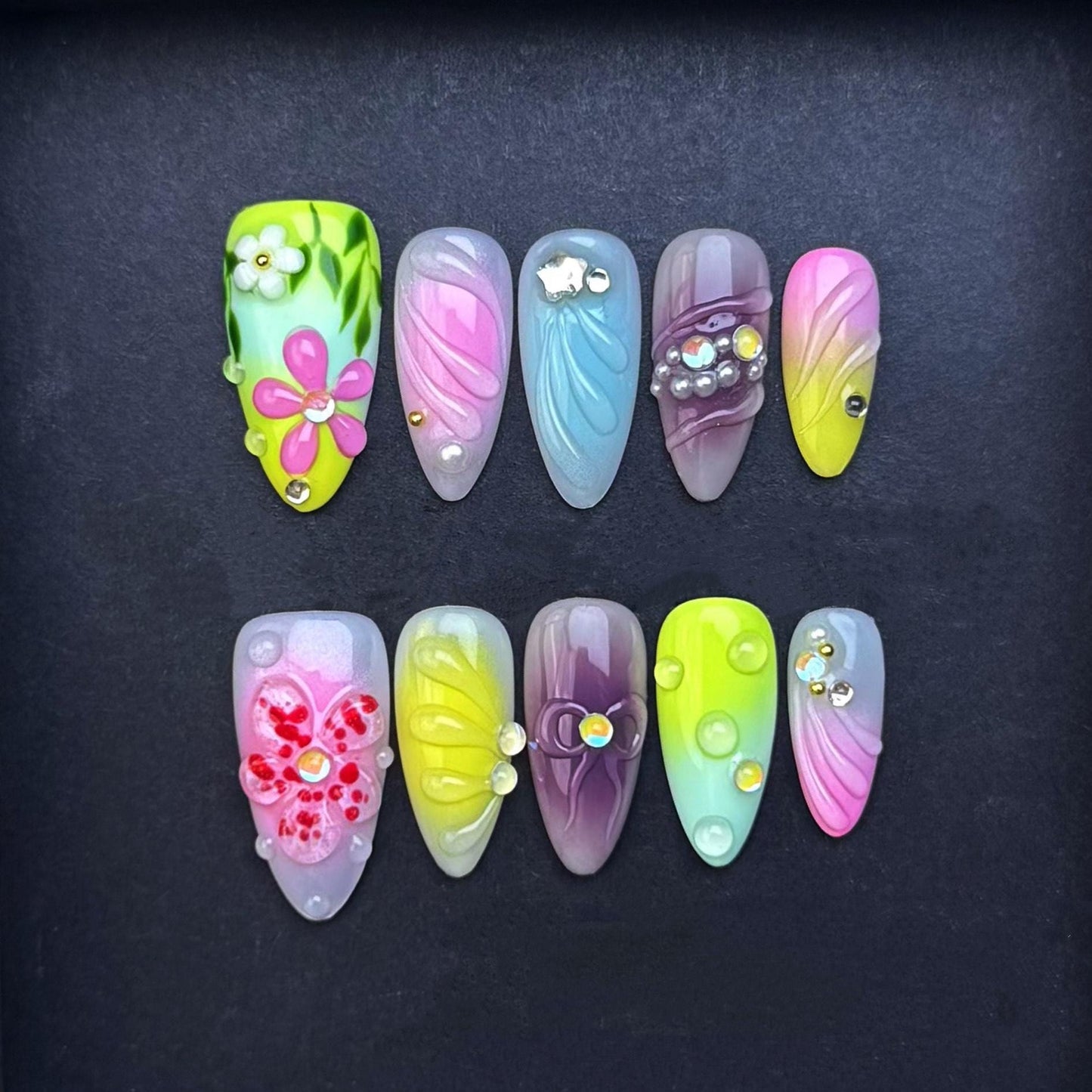 Colorful 3D Tropical Garden Press-On Nail Set – Summer Floral Fantasy. Artificial reusable fake glue on faux manicure nails trendy art.