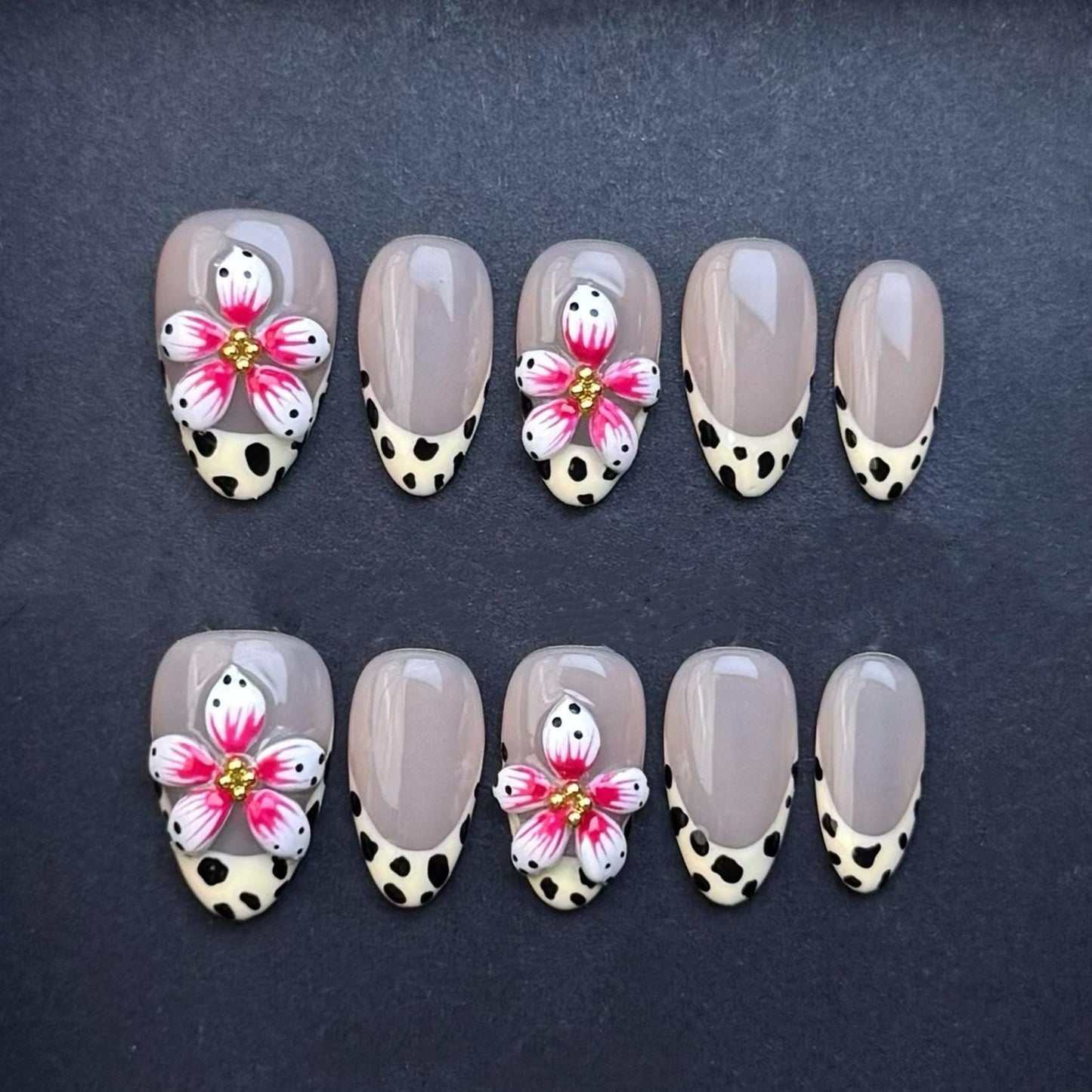 Leopard French Tip Press On Nails with 3D Flowers and Nude Base Artificial reusable fake glue on faux manicure nails trendy art