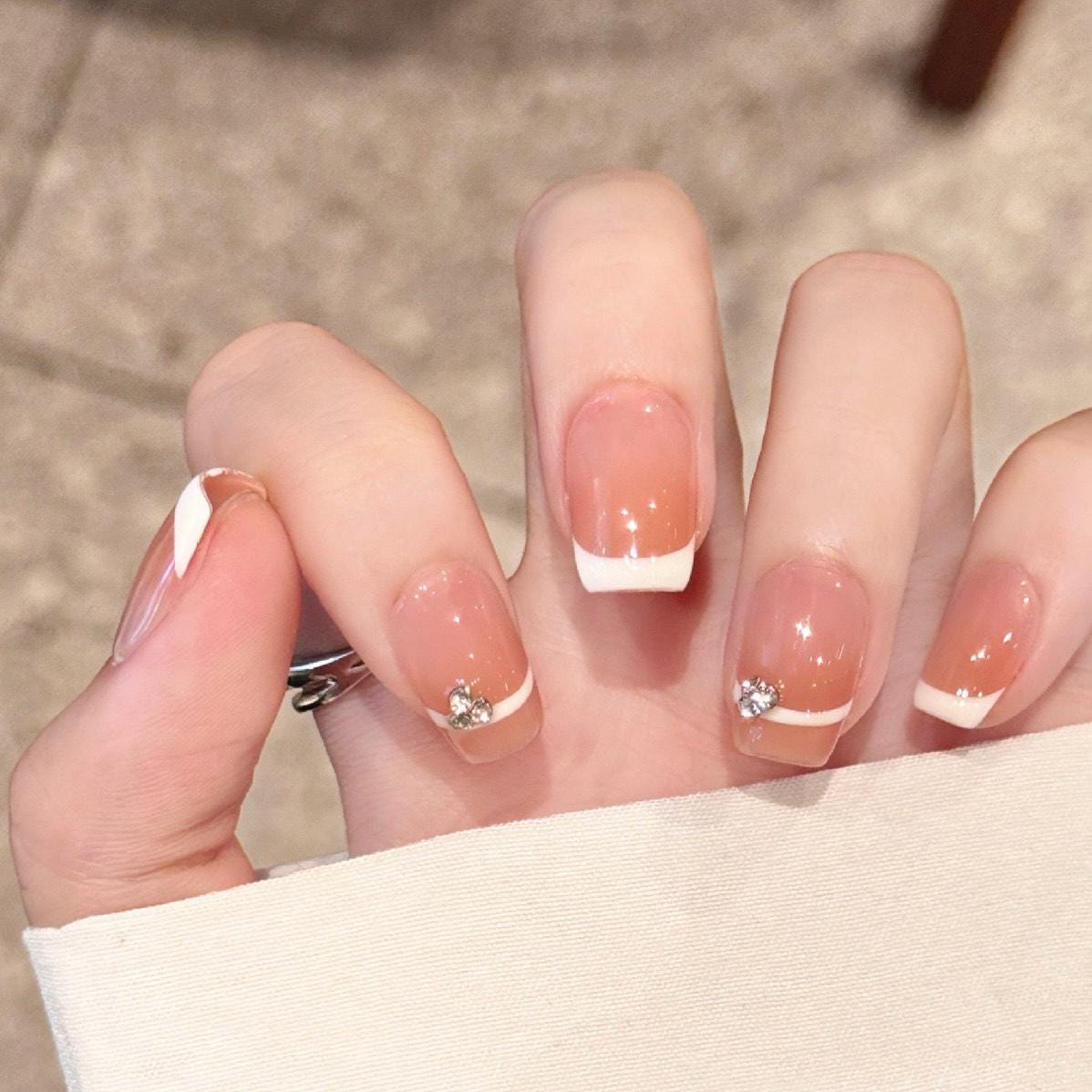 Classic French Tip Nude Press On Nails with Rhinestone Accents artificial reusable fake glue on faux manicure nails trendy art