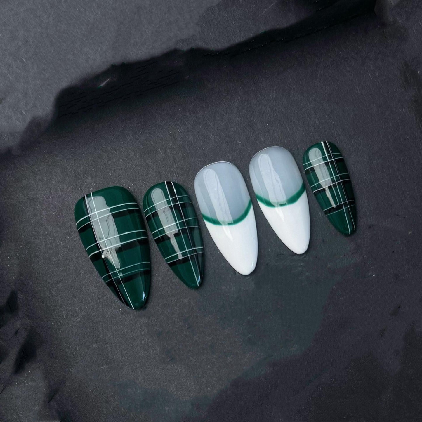 Emerald Green Plaid and French Tip Press-On Nails – Bold Modern Tartan Set. Artificial reusable fake glue on faux manicure nails trendy art.