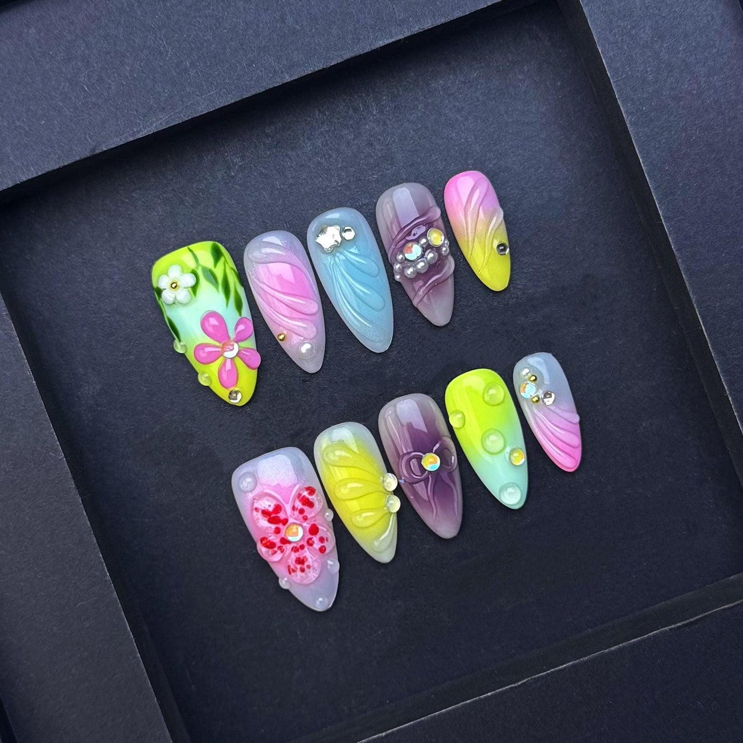 Colorful 3D Tropical Garden Press-On Nail Set – Summer Floral Fantasy. Artificial reusable fake glue on faux manicure nails trendy art.