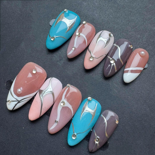 Modern Metallic Swirl Press-On  Set – Nude Blue Brown Glossy Nails with Chrome Accents. Artificial reusable fake manicure nails trendy art.